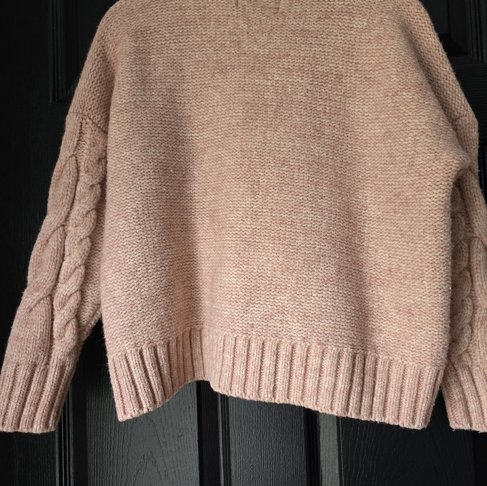 Lulu's sweater - Picture 3 of 7